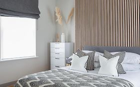 Eden Grove - Islington - Studio Apartment